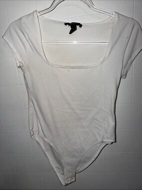 Forever 21 white bodysuit size medium